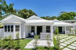 Industrial Luxe Villa - Boutique 1 bedroom luxury Villa - Stratford