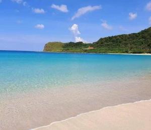 Jay Henry Transient Beach house , A Pagudpud ,BLUE LAGOON BEACH