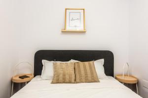 Central Residence Apartment 128