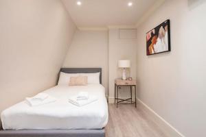 Marble Arch- Suite 9