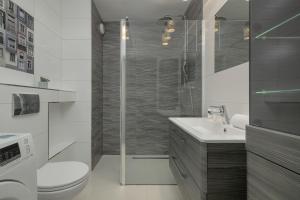 Apartment with Garden in Kraków by Noclegi Renters