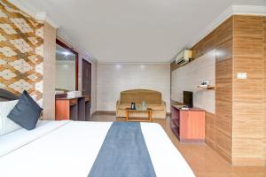 Brill Raj Palace Near City Centre 2