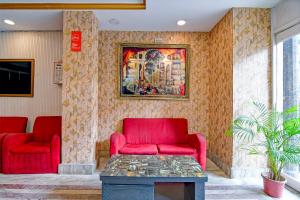 Brill Raj Palace Near City Centre 2