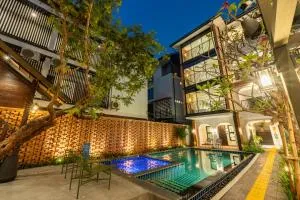 Shamrock Chiangmai Hotel-Adult Only - Чом Тхонг