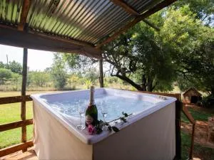 Crooked Cottage - Pelindaba