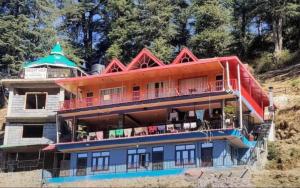 Junga Retreat and Tree House by StayApart