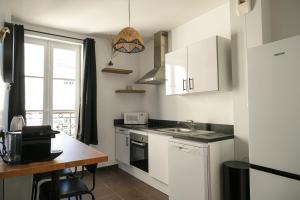 La Cour Des Senteurs F2 Château de Versailles