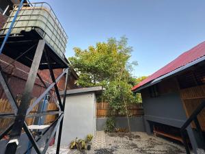 Amakan Beachfront Private House Bataan