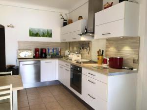 Appartement moderne à Antibes avec jardin et terrasse