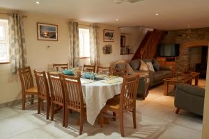 Cnwc Y Boidy Llangrannog