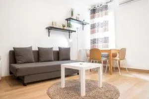 Apartamento IFEMA - Renovado, Cerca del Aeropuerto y Feria - Madrid