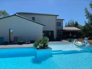Grande villa avec piscine et spa - Lherm