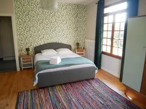 Maison au calme avec jardin à 5 min de Tournus - 屈斯里