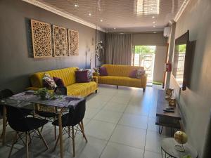 Molozi - 3hvězdičkové hotely ve městě Kimberley