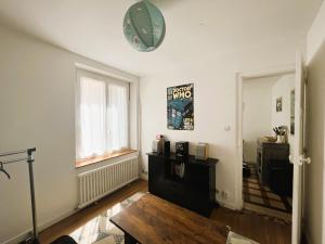 Maisons de vacances Agreable maison de ville proche centre ville : photos des chambres