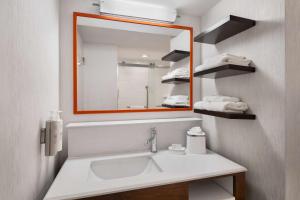 Hampton Inn Charleston North