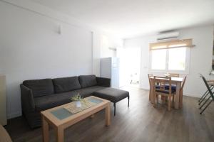AQ-102 ELVIRA HOME APARTAMENTO AVD INGLATERRA, LA MATA, TORREVIEJA