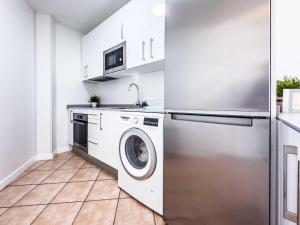 Puerto Marina, Apartamento Frente al mar