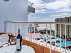 Puerto Marina, Apartamento Frente al mar