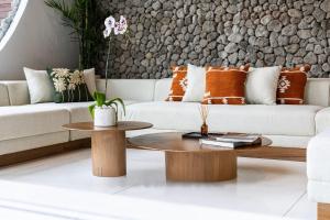 AMR Echo Beach Villas Canggu