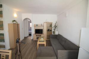 AQ-102 ELVIRA HOME APARTAMENTO AVD INGLATERRA, LA MATA, TORREVIEJA