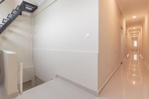 RedDoorz Plus @ Bagusrangin Street 2