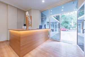 RedDoorz Plus @ Bagusrangin Street 2