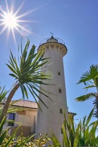Comfortable flat near the beach with garden