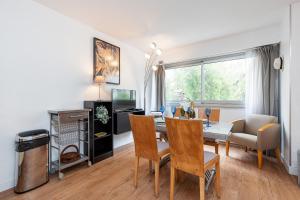 Central 1 Bdr