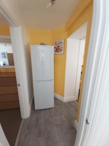 Beautiful Two Bedroom ground floor apartment