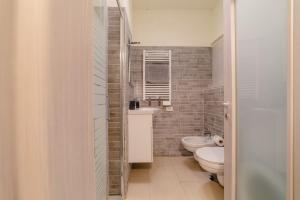 Casa Anastasia with private patio by GardaDoma