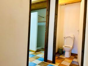 Appartements Au pied du chateau avec terrasse - CLG Savoie - 1Ch - 1SDB : photos des chambres