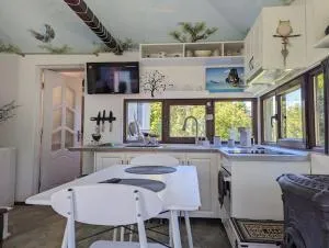 Theea's tiny house - Cib Theea's tiny house - Cib