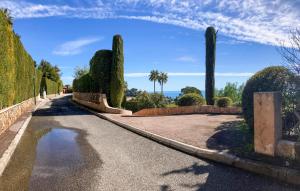 Stunning Home In Mandelieu-La-Napoule