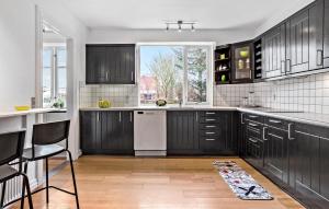 Awesome Home In Spøttrup With Wifi