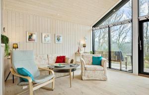 Nice Home In Ejstrupholm With Kitchen