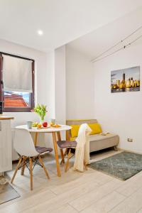 One Love Central Apartment