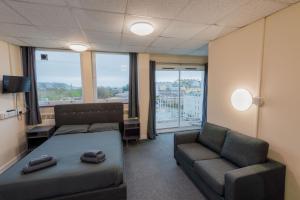 Opal Villas sea view apartment 2