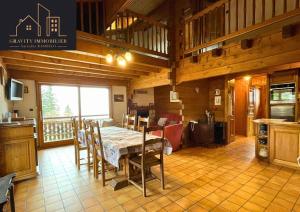 Chalet 4 pièces + Mezzanine , Les Carroz