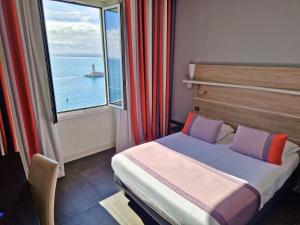  Double Room with Sea View room in Hotel Le Saint Paul