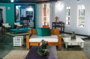 pousada da sarafina ltda