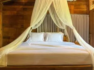 Bidja Room Wooden Joglo House - Bringkit