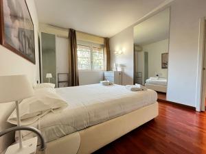 Kibilù - Via Casati 32 - Stazione Centrale - Corso Buenos Aires - Shopping Area