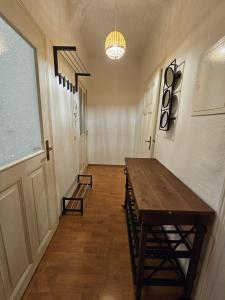 Ideal für Monteure Apartmenthaus Delitzsch 1-2 Zimmer Apartments mit Küche, Waschmaschine, Bad, WiFi, Flat TV usw