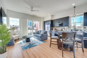 Pet-Friendly New Braunfels Condo with Shared Pool!