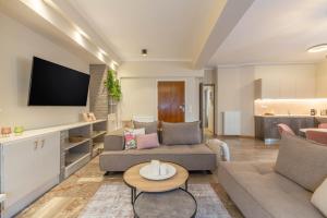 Athens Boutique Apt. - walking to Acropolis