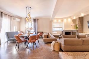 Athens Boutique Apt. - walking to Acropolis