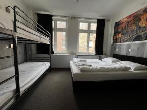 Classic Quadruple Room room in Budget Trianon Hotel