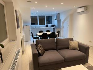 Appartement charmant proche de lAtomium