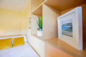 89 - Spacious Townhouse by Shortstays